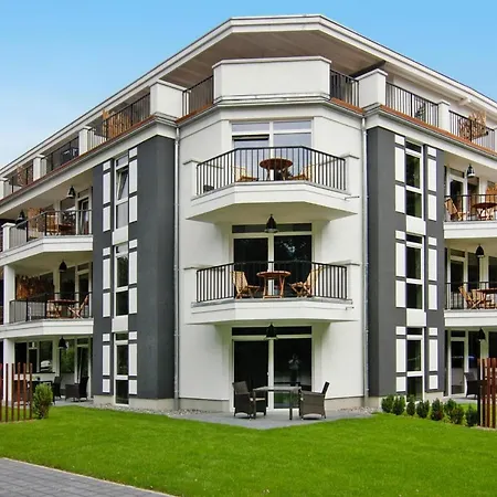 شقة In Glowne With Balcony Or Terrace
